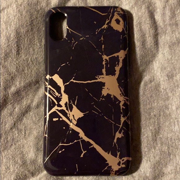 Phone cases - Picture 14 of 16